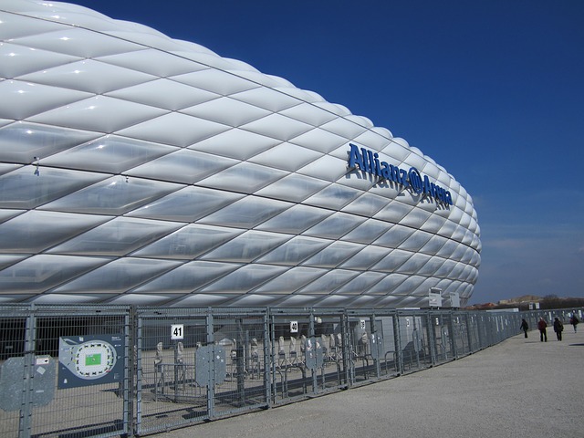 Pohled na Allianz Arénu.jpg